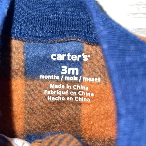 ⭐️ 3 Months Carters Baby Boys Fleece Sleep & Play Pajamas⭐️ - Picture 3 of 3